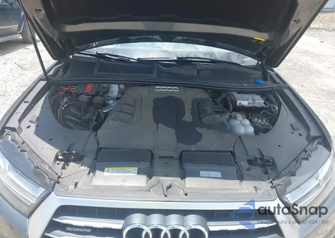 2019 Audi Q7 55 Premium/55 Se Premium z USA, uszkodzony, nr VIN WA1LAAF78KD012598